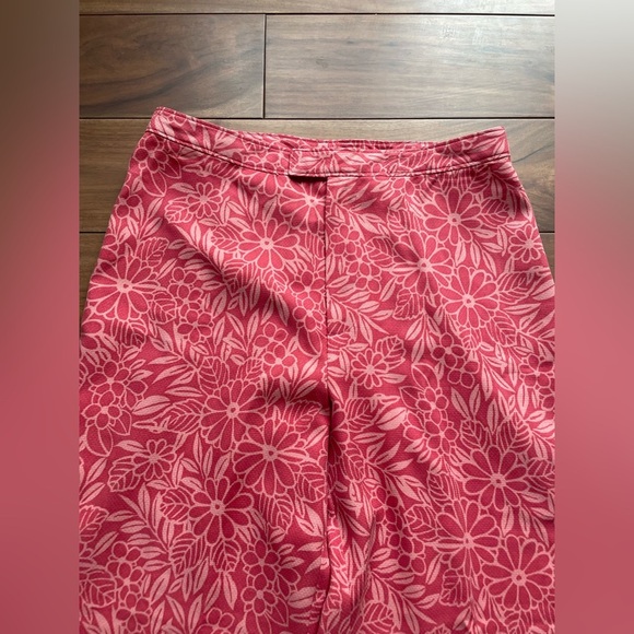 Tommy Bahama 100% Silk Floral Pants Size 4 - Picture 2 of 4